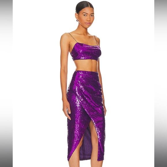 Sequin superdown Marta Skirt Set in Purple - Picture 4 of 9